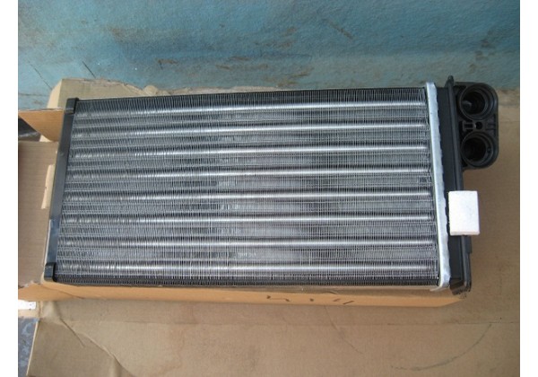 Радіатор пічки Renault Safrane, 7701035891